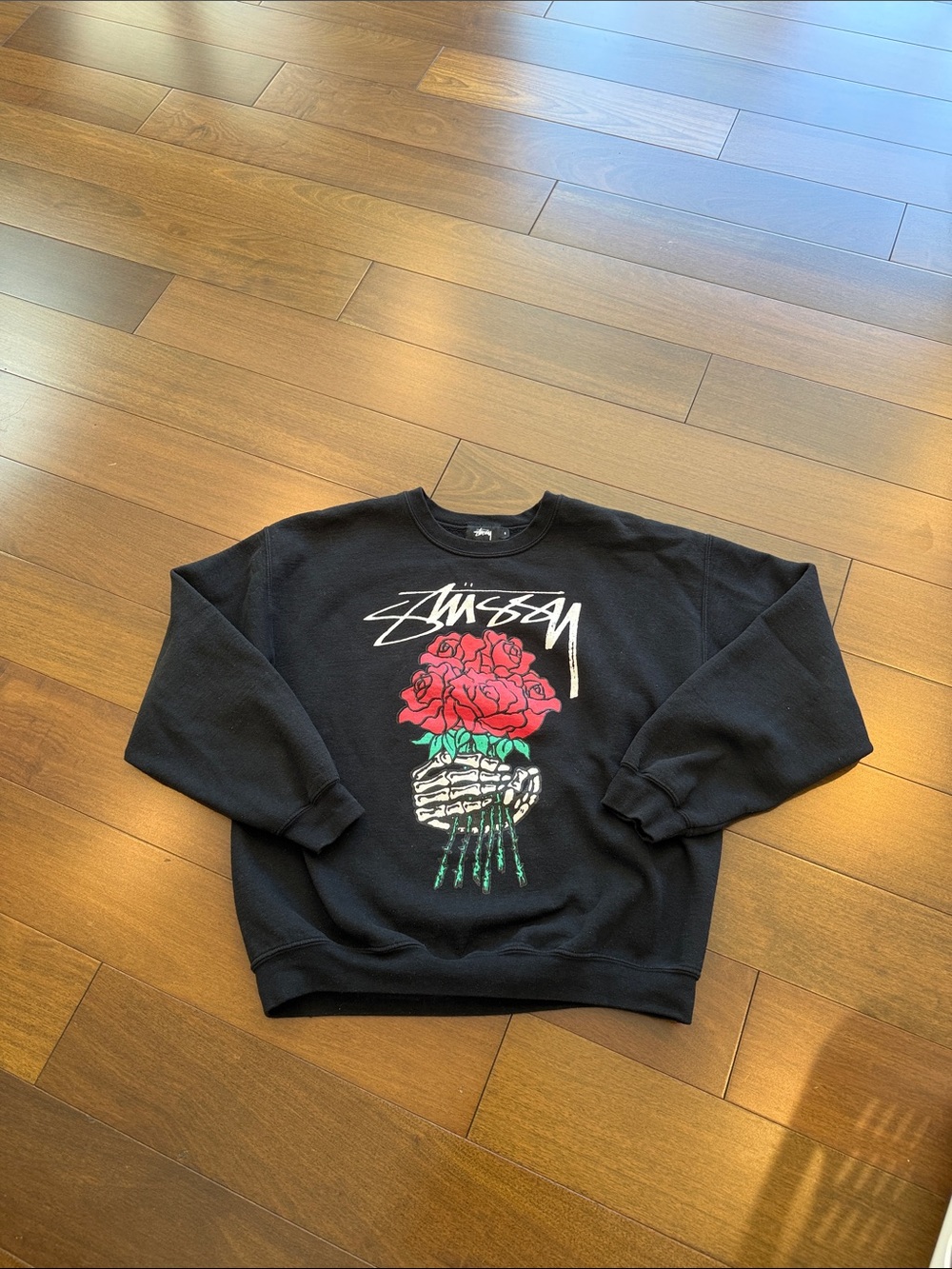 Stussy Black Crewneck Sweatshirt with Red Rose Graphic - Picture 3 of 6